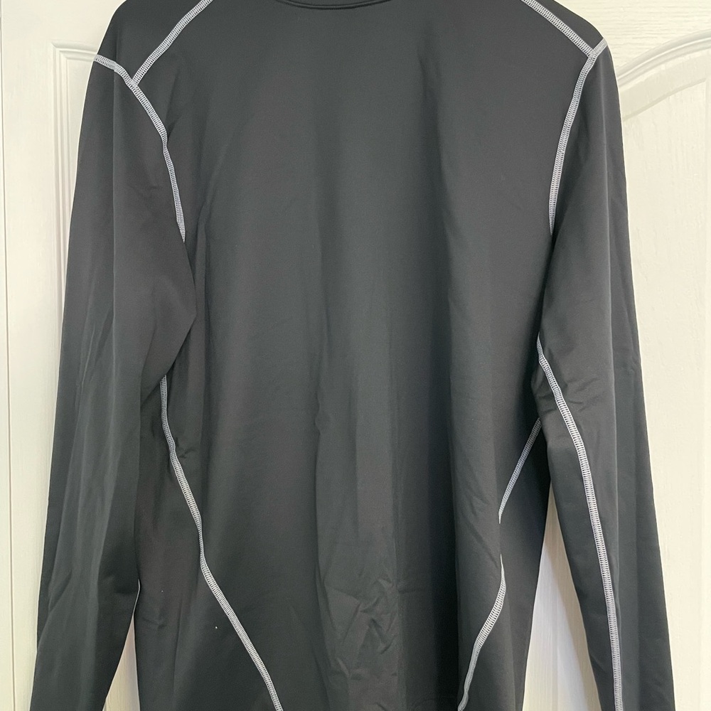 Under Armour Black Baselayer Shirt